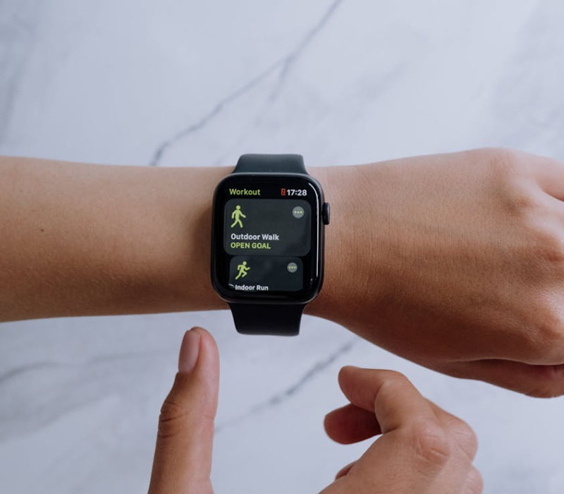 Adapting to the upgrade of smart wearables, Jingcheng Industrial provides a one-stop Pogo Pin solution for a consumer electronics enterprise.